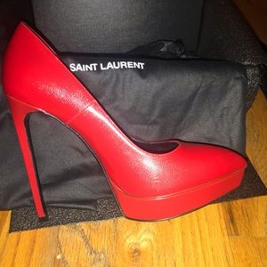 YSL high heels NEVER WORN